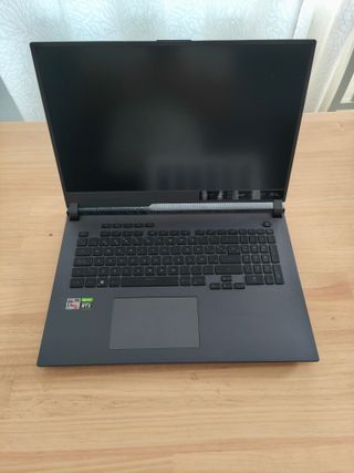 ASUS ROG Strix 18", 2023 Ryzen 7 RTX 3060 32GB RAM