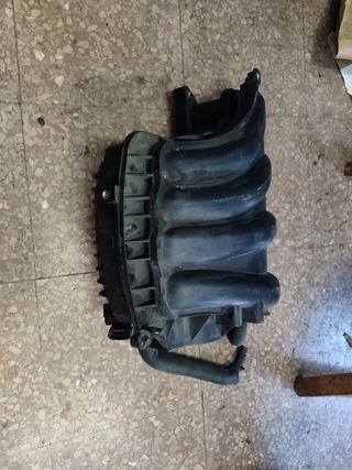 Colector de admisión Hyundai Kia 283112B300
