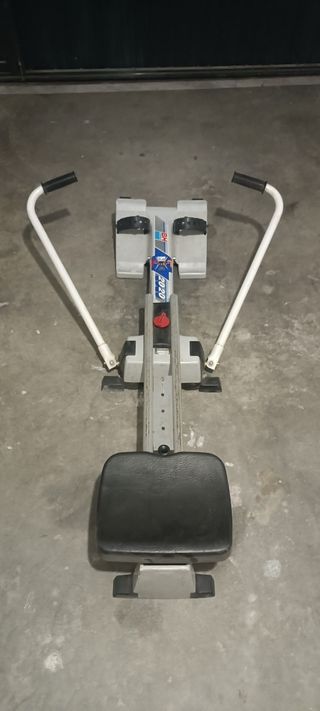 Máquina de remo BH 2020