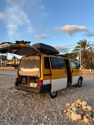 Volkswagen Caravelle Camper