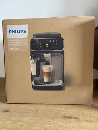 Cafetera Philips 4400 Serie LatteGo