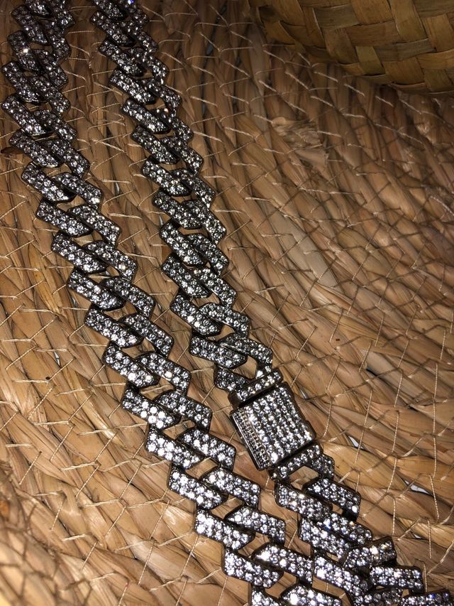 Collana cubana con diamanti