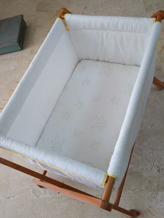 Minicuna con colchón de látex