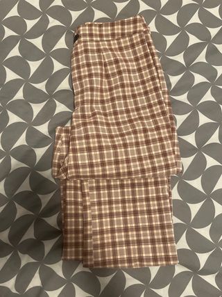 Pantalón de cuadros marrón y beige
