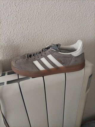 Zapatillas Adidas Gazelle Grises