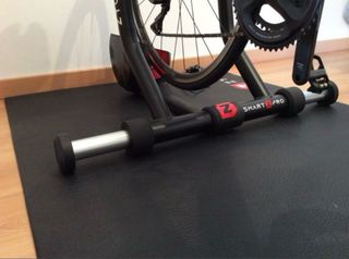 Rodillo Zycle SmartPro y esterilla Zycle