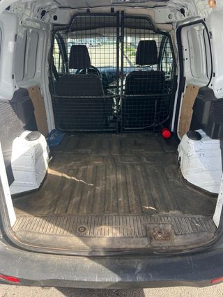 Ford Transit Courier 2016