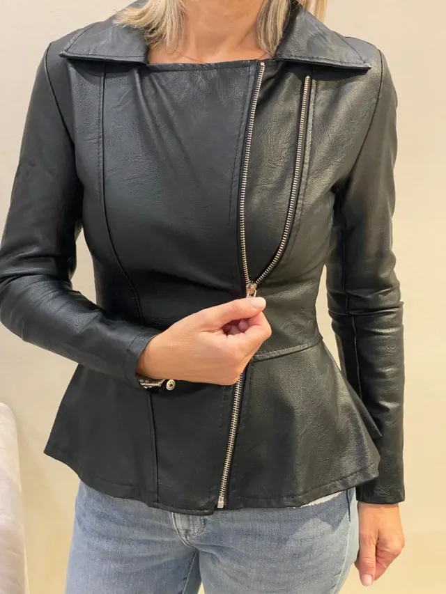 Giacca similpelle nera donna