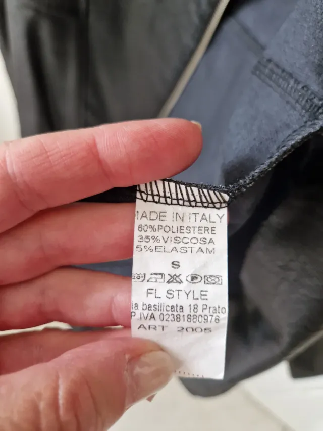 Giacca similpelle nera donna