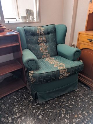Lote 2 sillones de tela verdes