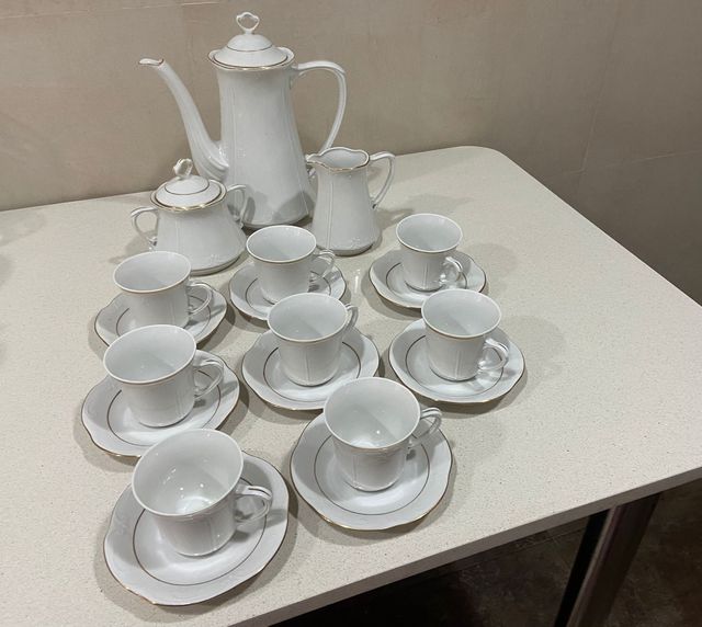 Juego de café de porcelana