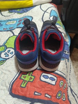 Zapatillas Geox impermeables niño/niña