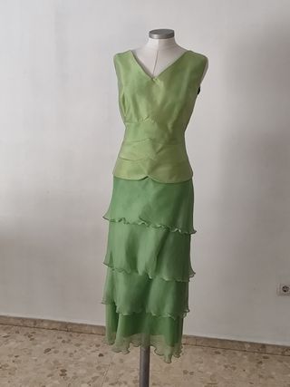 Conjunto fiesta Pronovias Falda y Top Verde