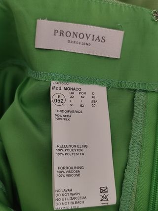Conjunto fiesta Pronovias Falda y Top Verde