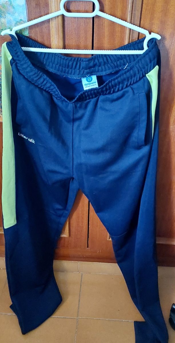 Pantalón chándal Colegio Litterator talla 22