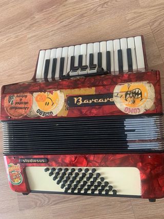 Acordeón Barcarole Studiosus Rojo