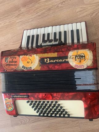 Acordeón Barcarole Studiosus Rojo