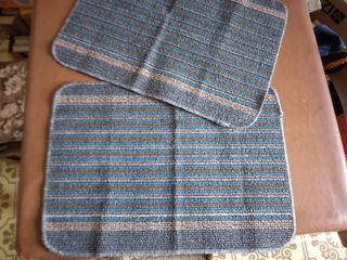 Tappeti tessuto blu e marrone