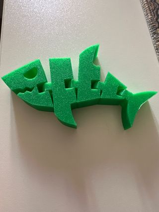 Tiburón articulado 3D verde. Se hacen pedidos 