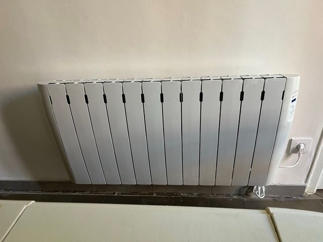 Radiador Eléctrico 12 Tubos.