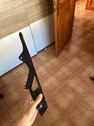 Cubre cadena Suzuki GSXR 600 k6-k7