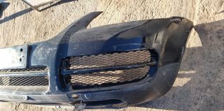 PARAGOLPES DELANTERO VOLKSWAGEN TOUAREG 2005 NEGRO