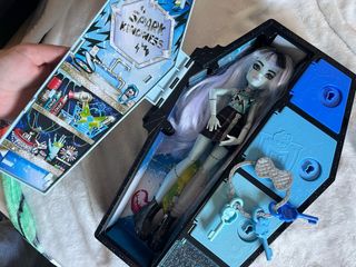 Muñeca Monster High Ataúd