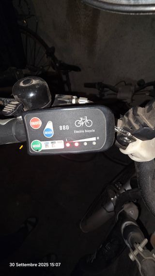 Bici elettrica pedalata assistita