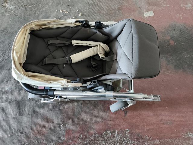 Carrito Mamas & Papas Urban grupo cero y capazo