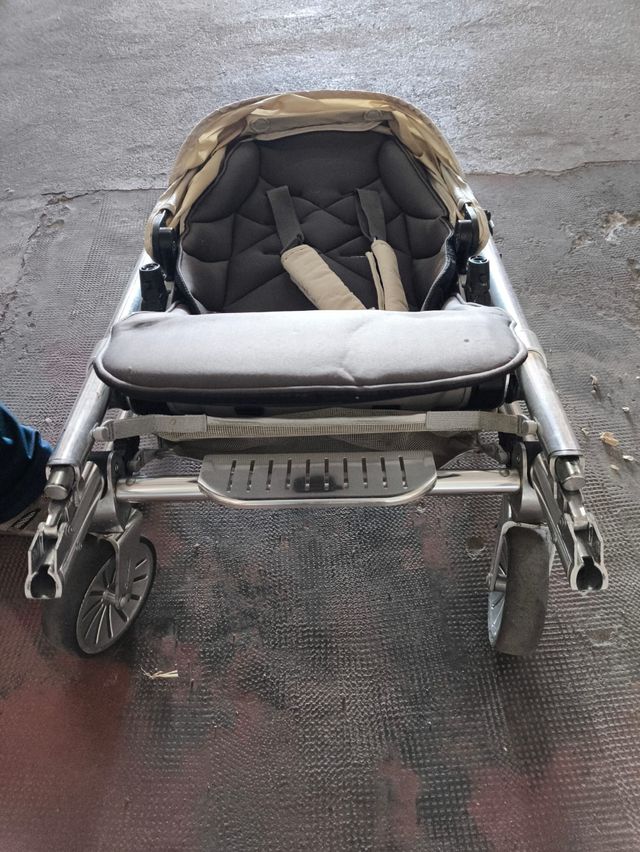 Carrito Mamas & Papas Urban grupo cero y capazo