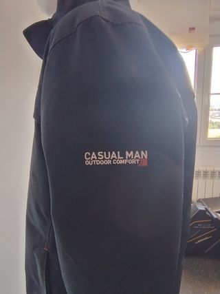 Cazadora casual hombre azul.