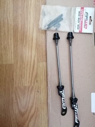 Ruedas FFWD Carbono 50mm