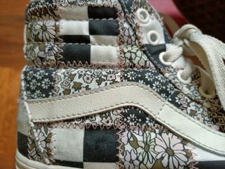 Zapatillas Vans Altas Estampadas . 