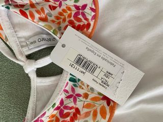 Conjunto camiseta y culetín floral talla 18 meses