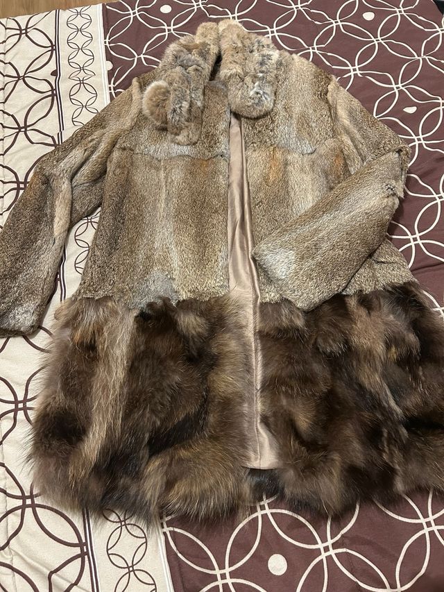 Abrigo de piel auténtica