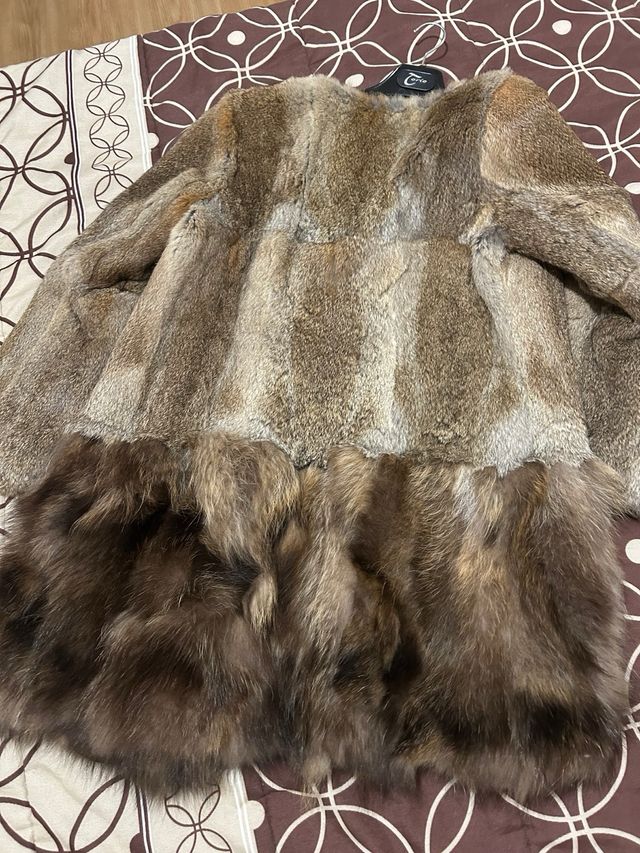 Abrigo de piel auténtica