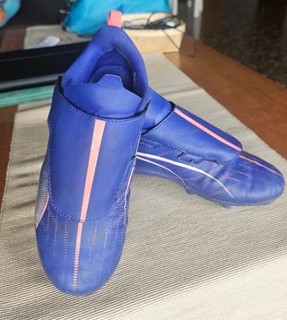 Botas de fútbol Puma talla 33