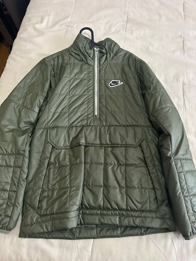 Chaqueta Nike acolchada verde Talla S/XS