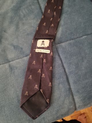 Corbata Scalpers niño calaveras azul narino