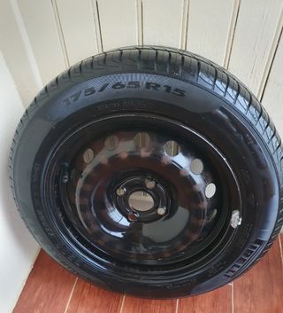 Rueda 175/65 R15 84T