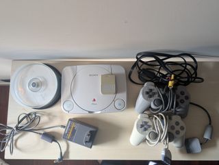 Psone Slim + juegos y accesorios 