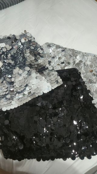 Falda de lentejuelas negra 