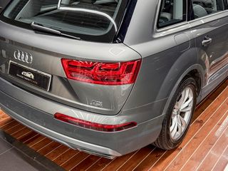 Audi Q7 3.0TDI 272cv Quattro