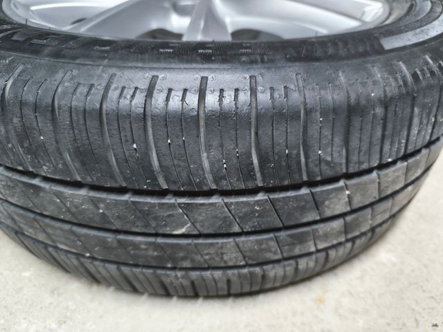 Llantas y Neumáticos Renault Megane IV (2017)