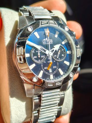 Reloj Lotus Cronógrafo Azul y Plateado