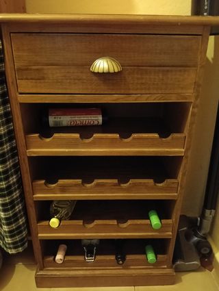 Botellero de madera