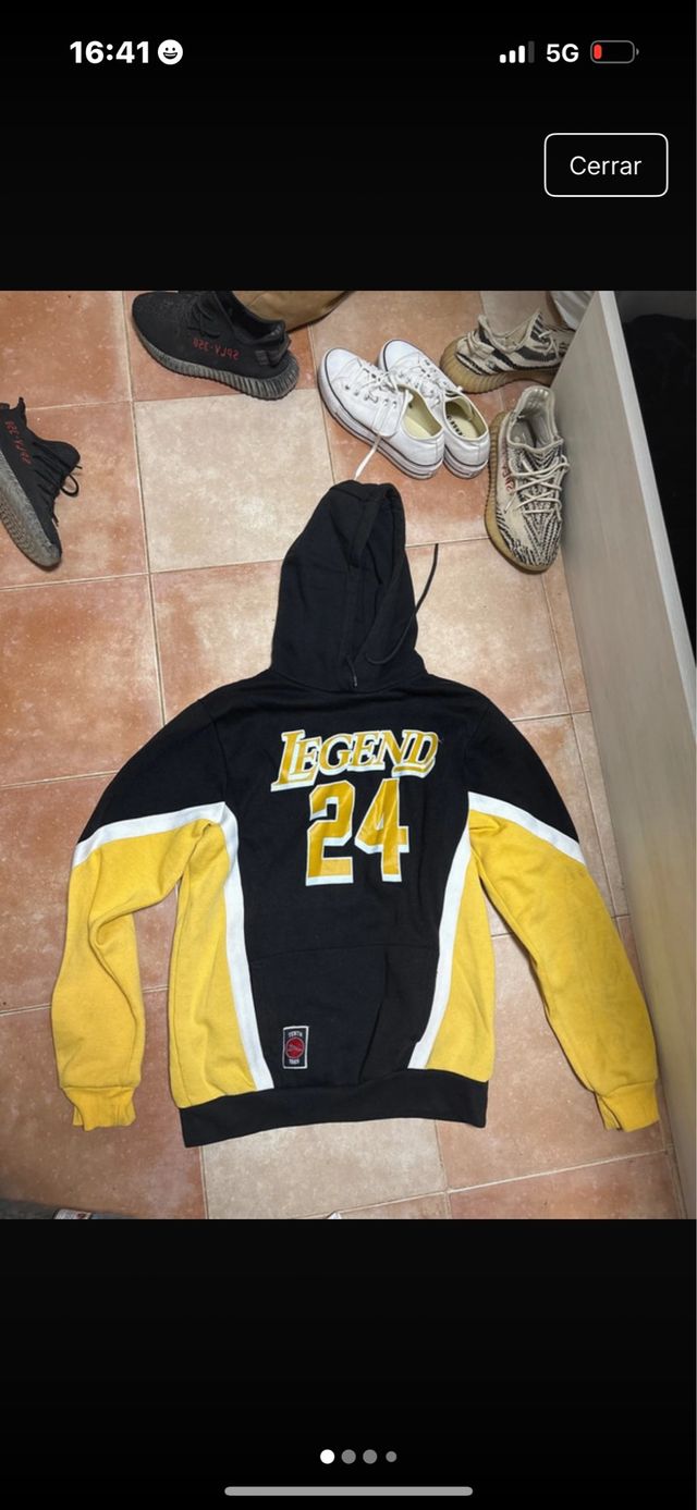 Sudadera Kobe Bryant Legend 24 Negra y Amarilla