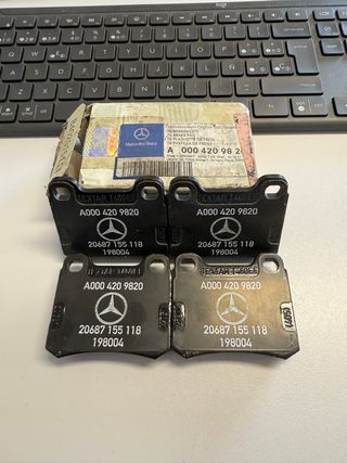 Pastillas Freno Mercedes Benz A000 420 9820
