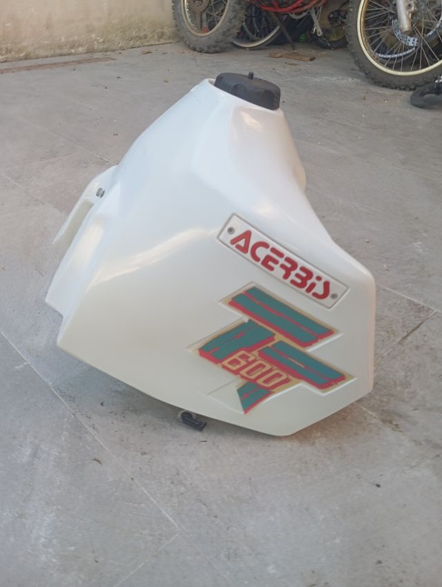 Yamaha TT 600 Serbatoio Acerbis 22 Lt