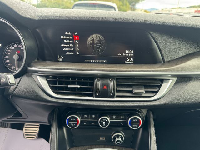 Alfa Romeo Stelvio 2.0 280cv Q4